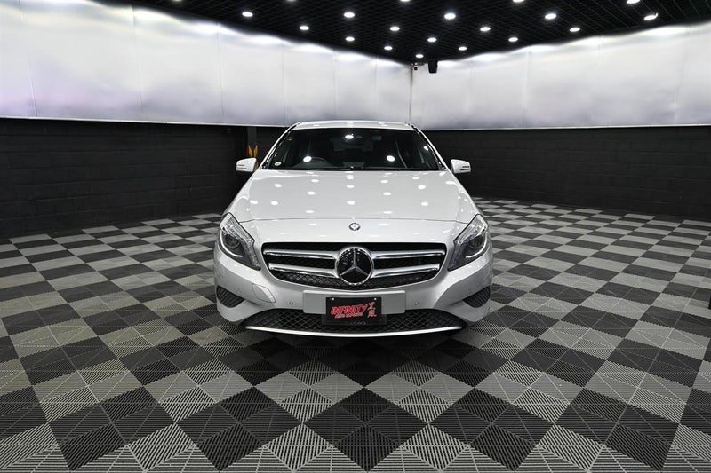 2014 Mercedes-Benz A 180 1.6L Turbo*Low KMS, photo 2