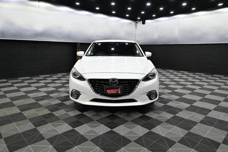 2014 Mazda Axela 20 S Touring L Package, photo 2