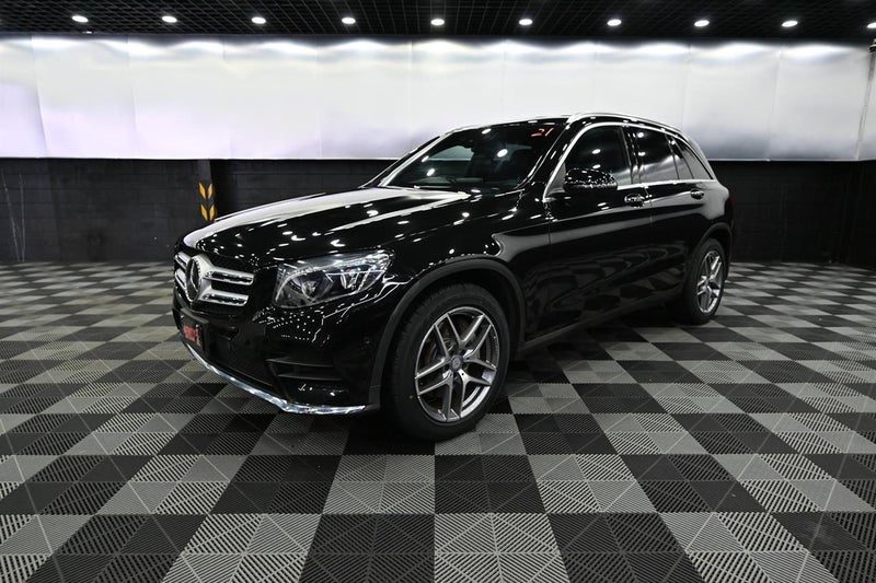 2016 Mercedes-Benz GLC 250 AMG Line, photo 3