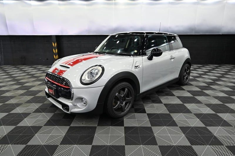 2016 MINI Cooper Cooper S, photo 3