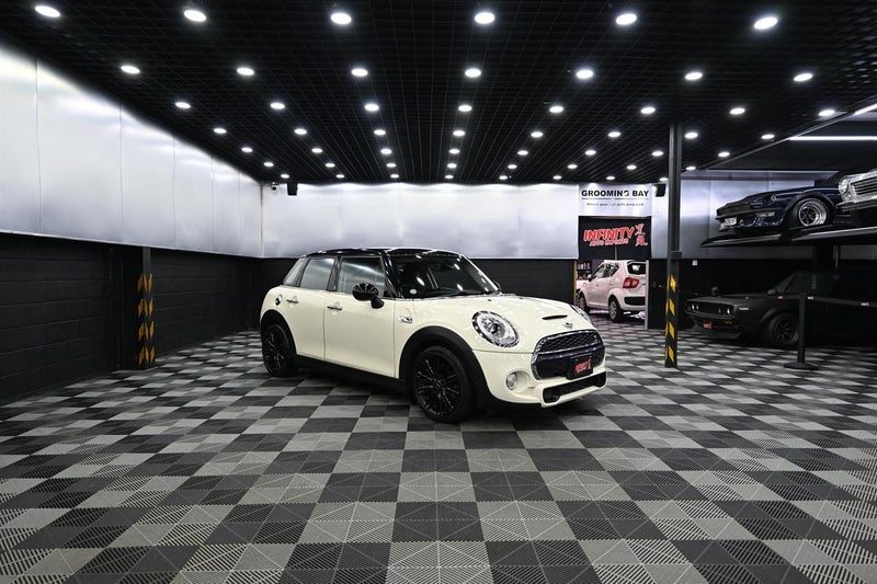 2015 MINI Cooper Cooper S 2.0L Turbo