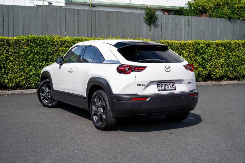 2022 Mazda MX-30 Limited 2.0pmh, photo 3