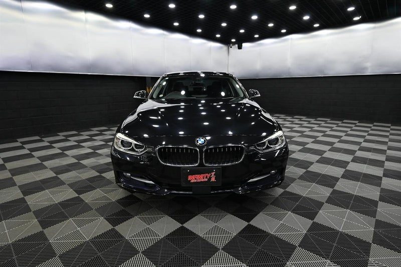 2015 BMW 320i Sports Package, photo 2