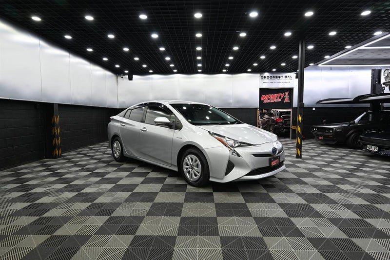 2017 Toyota Prius 1.8L Hybrid*Gas Saver