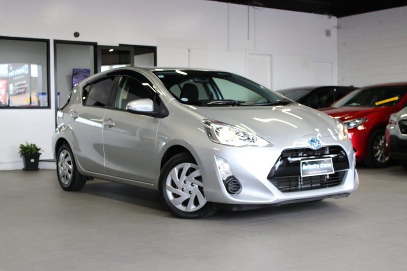 2015 Toyota Aqua PUSH START SUPER LOW 56KM SALE!