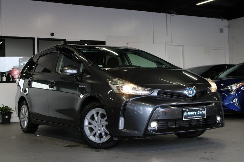 2015 Toyota Prius Alpha