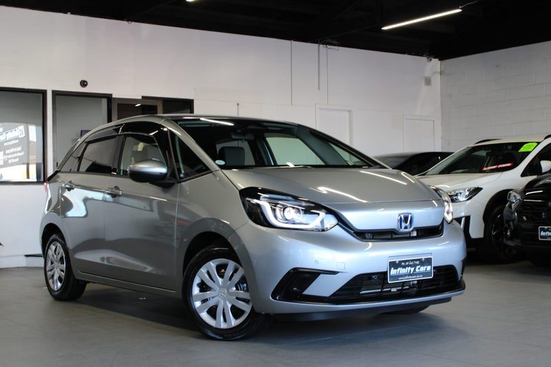 2021 Honda Fit JAZZ HYBRID SUPER LOW 42KM SALE!
