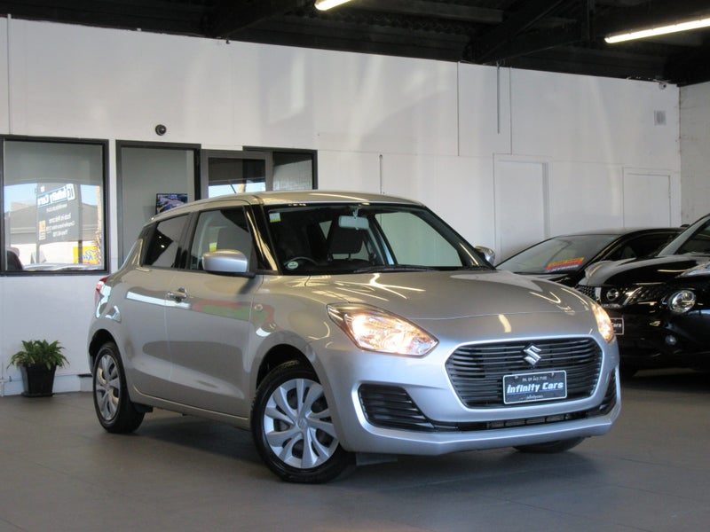 2021 Suzuki Swift SUPER LOW 37KM HUGE SALE!