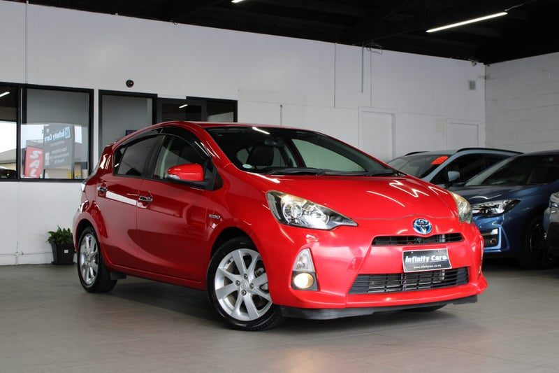 2013 Toyota Aqua PUSH START SUPER LOW 75KM SALE!