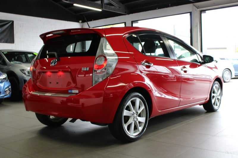 2013 Toyota Aqua PUSH START SUPER LOW 75KM SALE!, photo 2