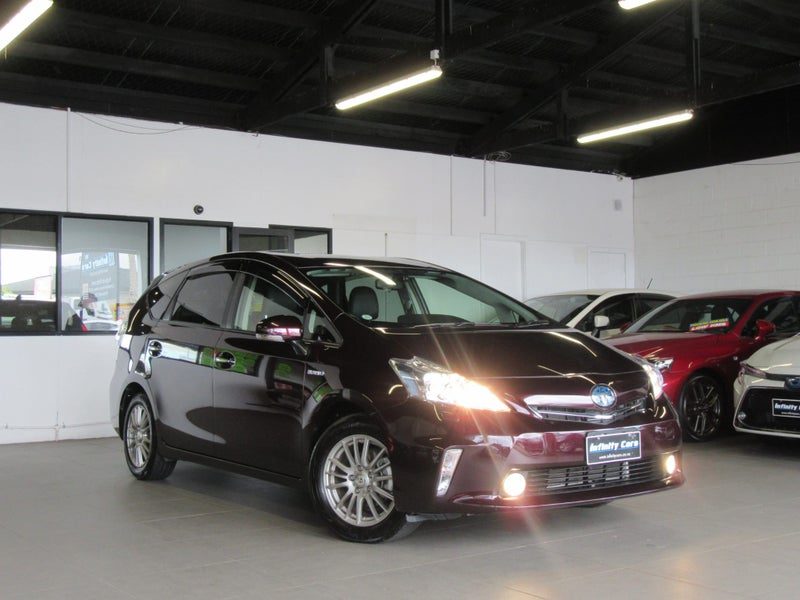 2013 Toyota Prius ALPHA 7 SEATER LOW 75KM SALE!!!
