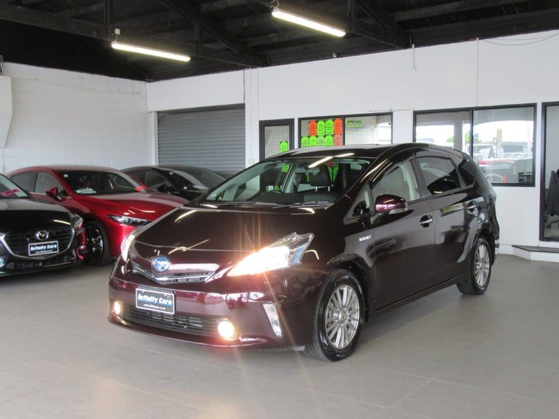 2013 Toyota Prius ALPHA 7 SEATER LOW 75KM SALE!!!, photo 3