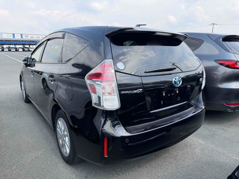 2015 Toyota Prius ALPHA LOW 76KM SALE!!!, photo 2