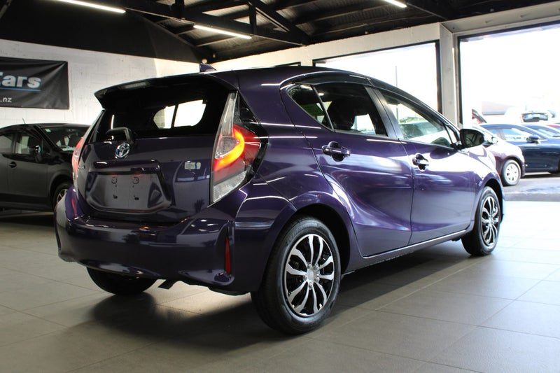 2018 Toyota Aqua PUSH START SUPER LOW 46KM SALE!, photo 2