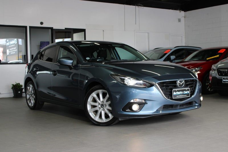 2014 Mazda Axela 20S SUPER LOW 62KM SALE!!!