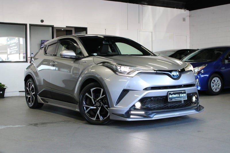 2017 Toyota C-HR G HYBRID SUPER LOW 67KMS SALE!!!