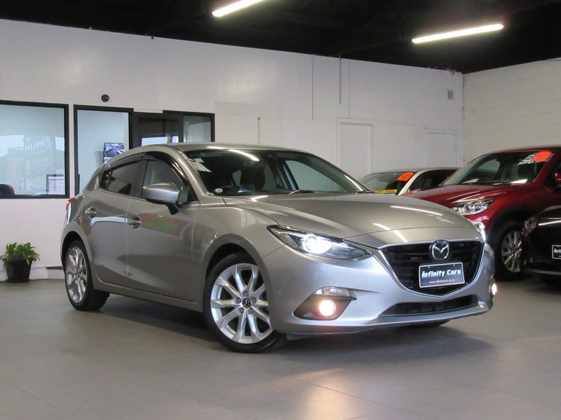 2014 Mazda Axela 20S SUPER LOW 82KM SALE!!!