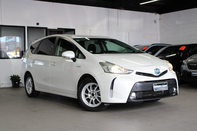 2015 Toyota Prius ALPHA 7 SEATER LOW 99KM SALE!!!
