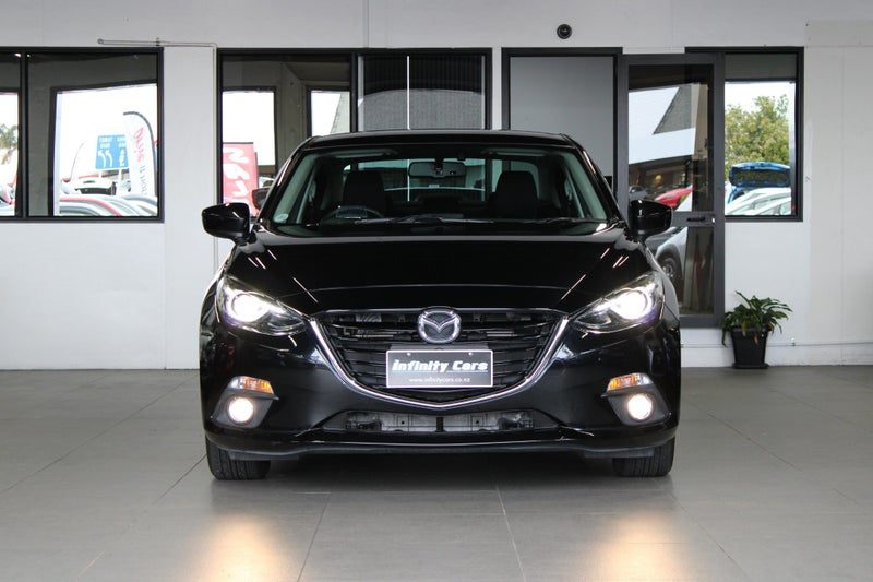 2014 Mazda Axela HYBRID HATCHBACK LOW 68KM SALE!!!, photo 2