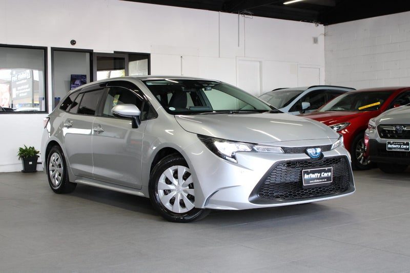 2021 Toyota Corolla TOURING HYBRID LOW 94KM SALE!