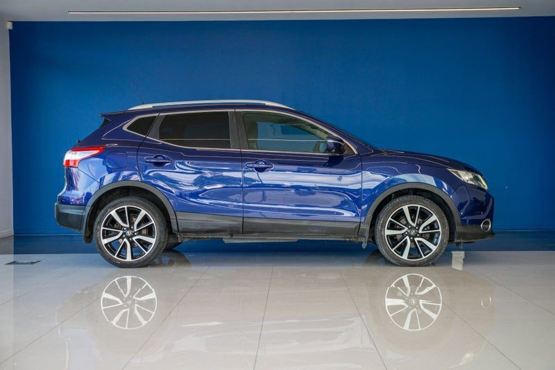 2014 Nissan Qashqai TI 2.0P/CVT, photo 2