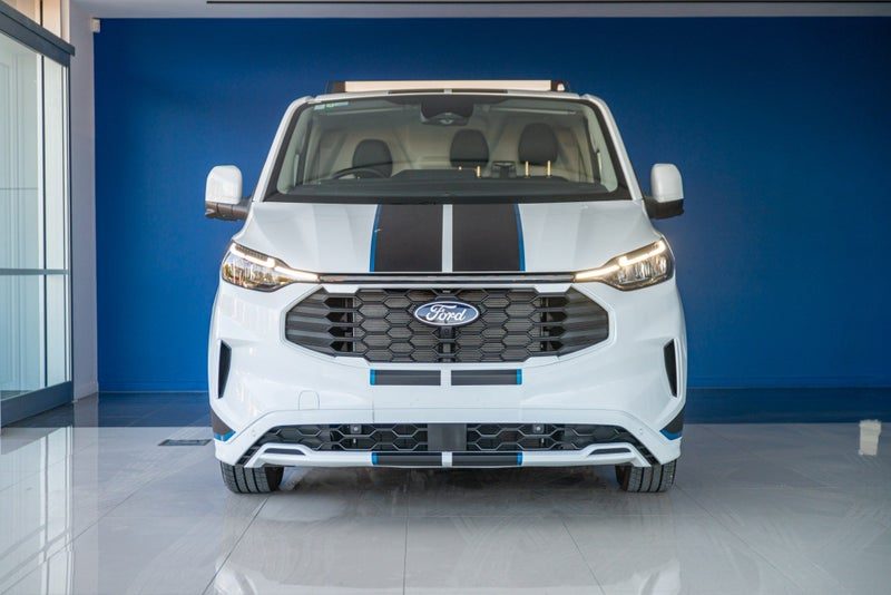 2026 Ford Transit CUSTOM 320 SPORT AWD, photo 3