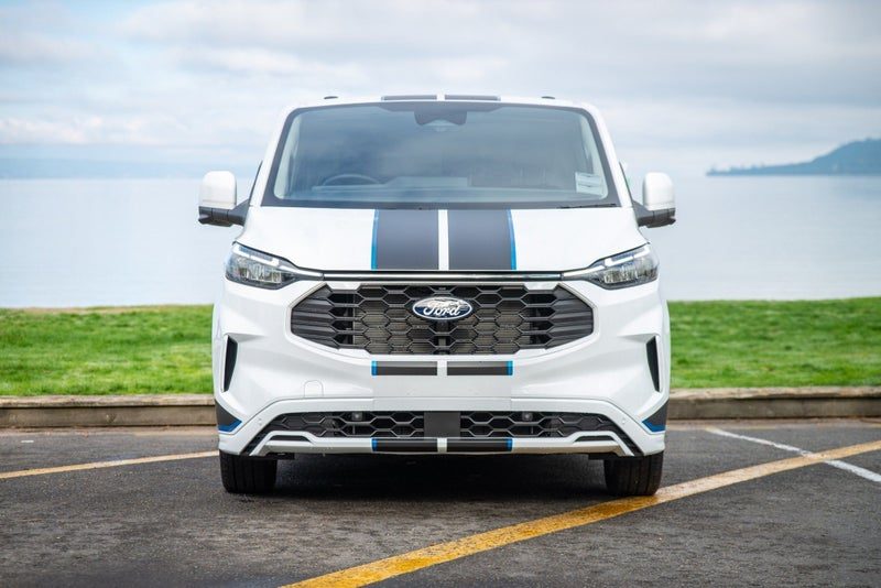 2026 Ford Transit CUSTOM 320 SPORT AWD, photo 2