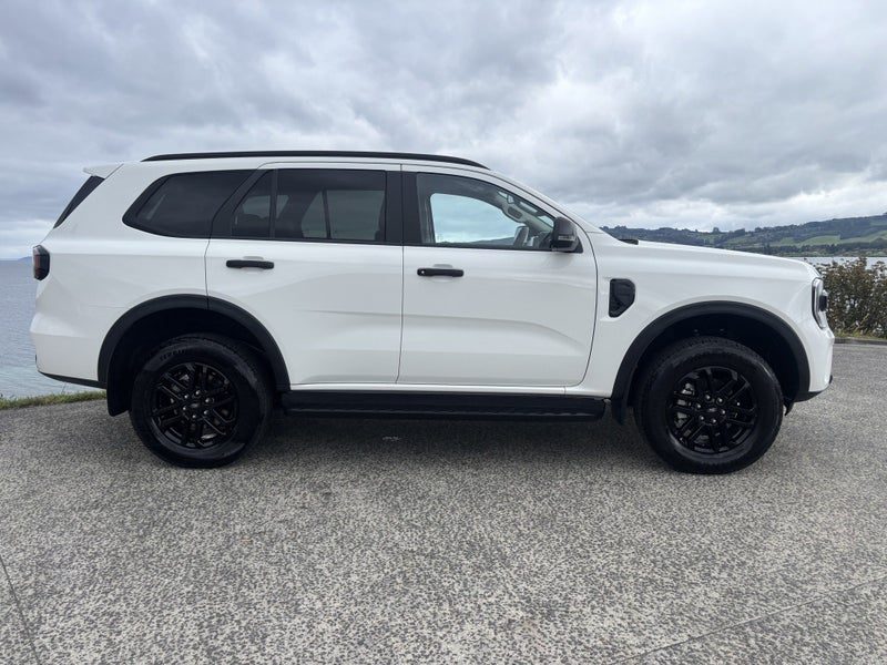 2026 Ford Everest ACTIVE 2.0D/4WD/10AT, photo 2