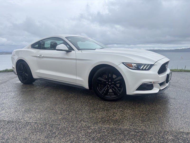 2017 Ford Mustang 2.3L FASTBACK