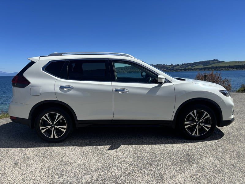 2021 Nissan X-Trail ST-L 2.5P/6CVT/SW/5D, photo 2