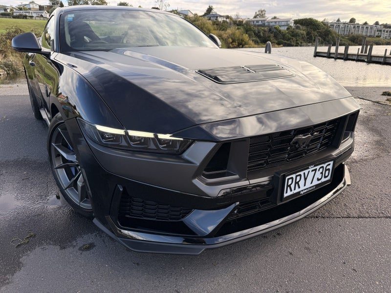 2024 Ford Mustang 5.0L DARK HORSE, photo 2