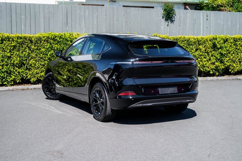 2026 XPENG G6 AWD Performance Black Edition, photo 3