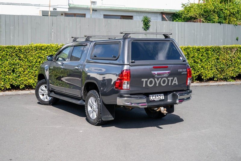 2017 Toyota Hilux SR5 Td DC 2.8D 6AT U, photo 3