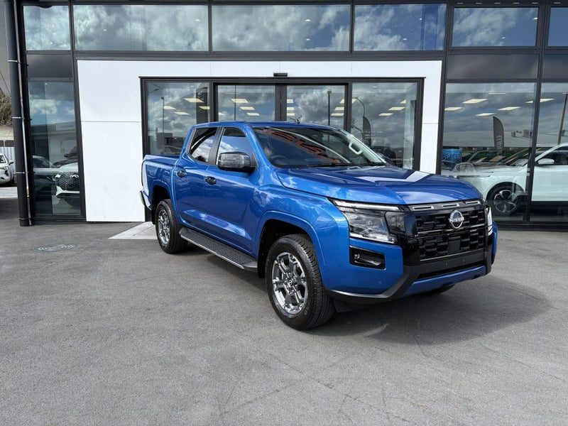2026 Nissan Navara ST-X 2.4D/4WD/6AT, main photo