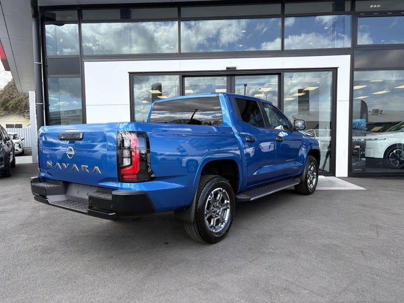 2026 Nissan Navara ST-X 2.4D/4WD/6AT, photo 3