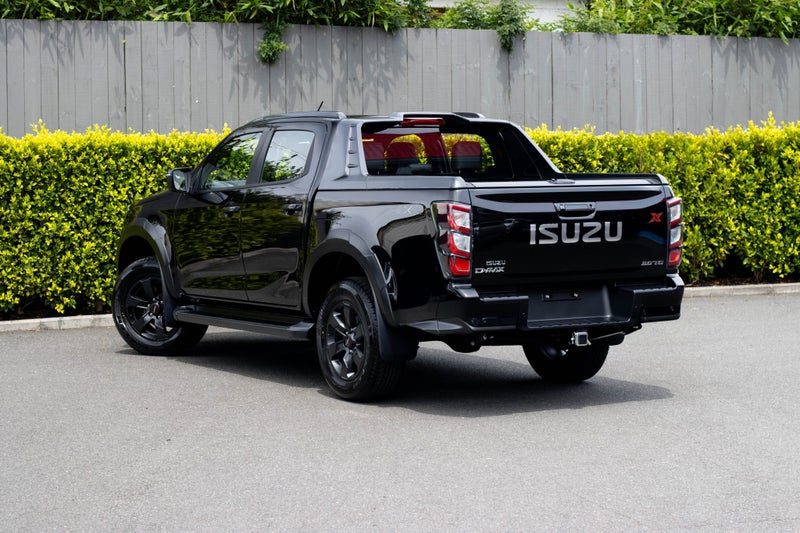 2026 Isuzu D-Max X-Terrain DC 4X4 3.0D 6AT, photo 3