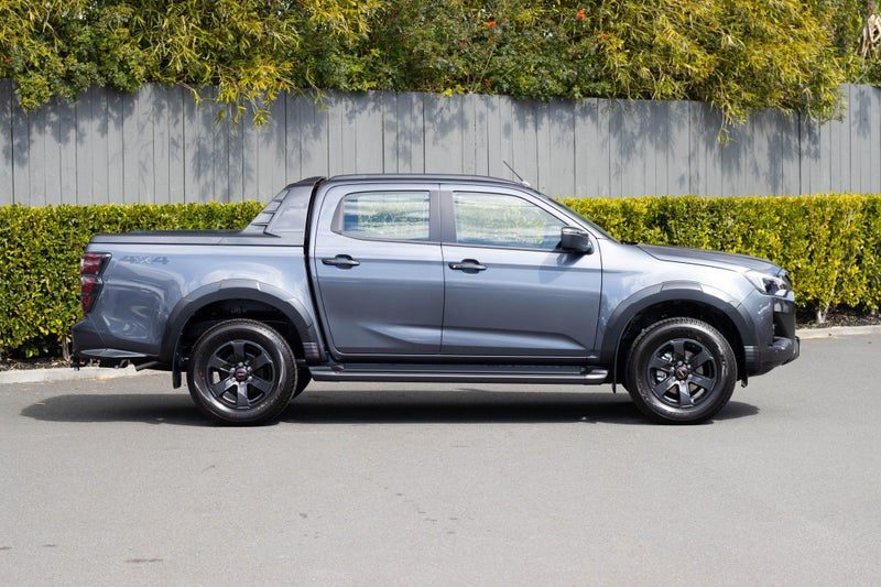 2026 Isuzu D-Max X-Terrain DC 4X4 3.0D 6AT, photo 2