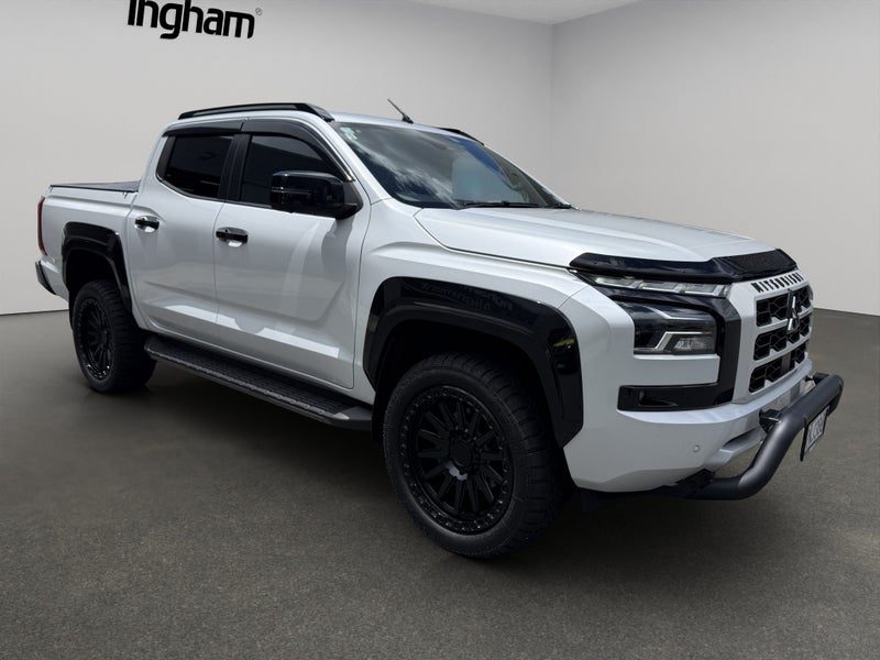 2024 Mitsubishi Triton VRX, 4WD 2.4L Diesel