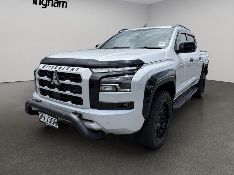 2024 Mitsubishi Triton VRX, 4WD 2.4L Diesel, photo 3