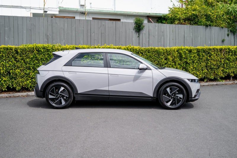 2026 Hyundai IONIQ 5, photo 2