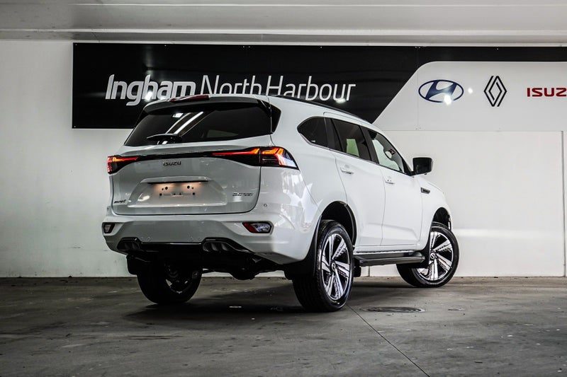 2026 Isuzu MU-X LS-T 4WD 3.0 AUTO, photo 3