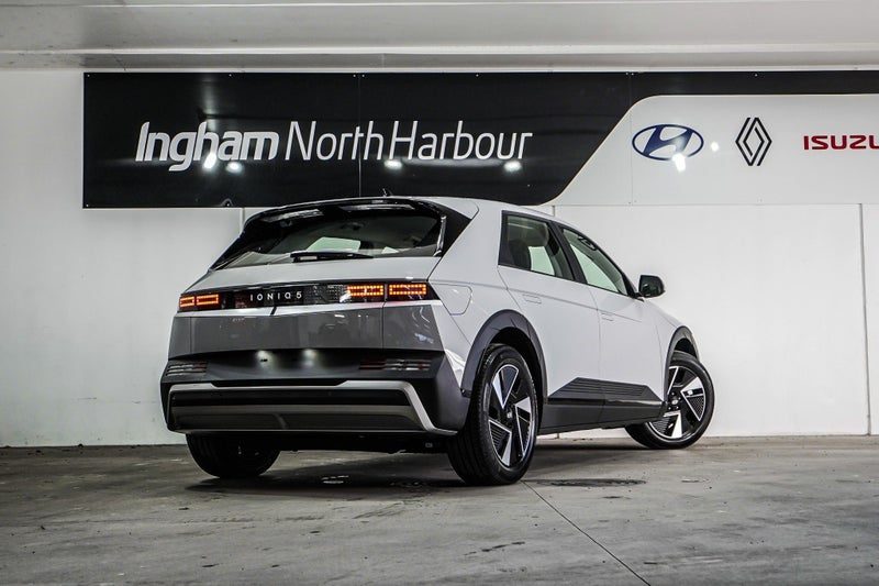 2026 Hyundai IONIQ 5 63 KWH 2WD ACTIVE SERIES 2, photo 3