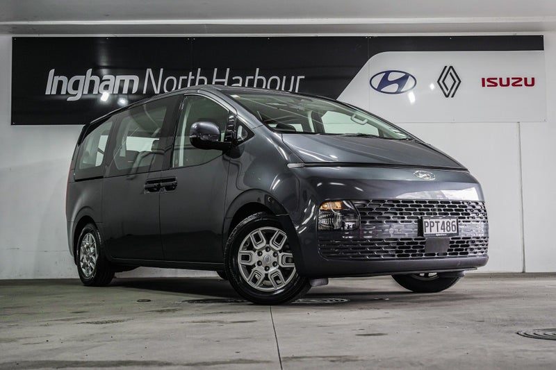 2022 Hyundai Staria