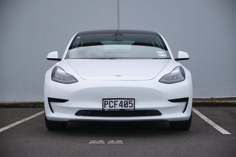 2022 Tesla Model 3 REAR WHEEL DRIVE 60K, photo 2