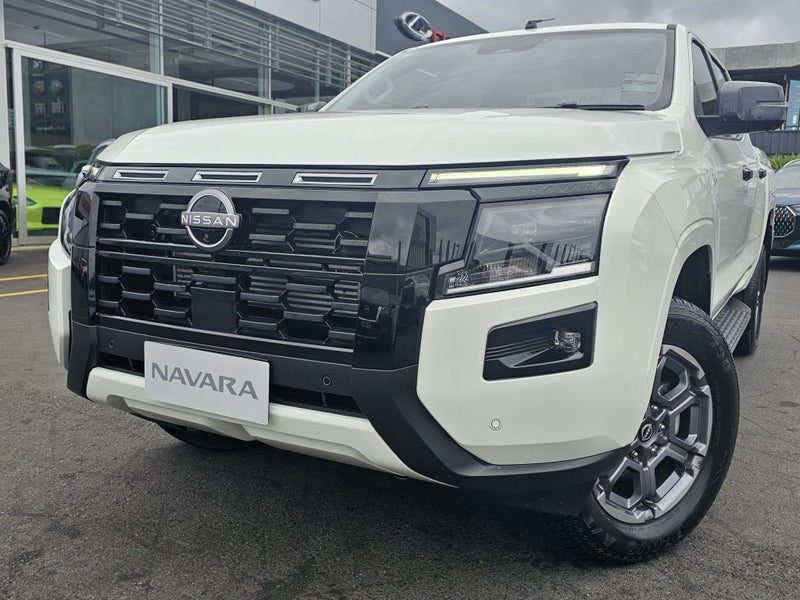 2026 Nissan Navara ST-X 4WD AUTO, photo 3