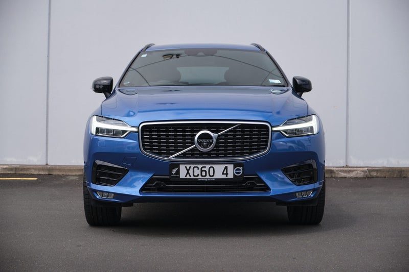 2020 Volvo XC60 T6 AWD R-DESIGN 2.0P, photo 3