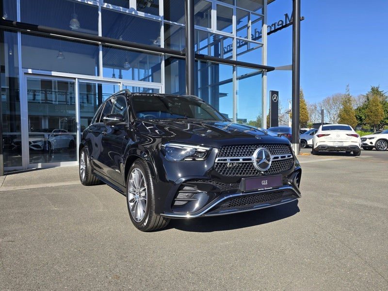 2026 Mercedes-Benz GLE 300 d, photo 3