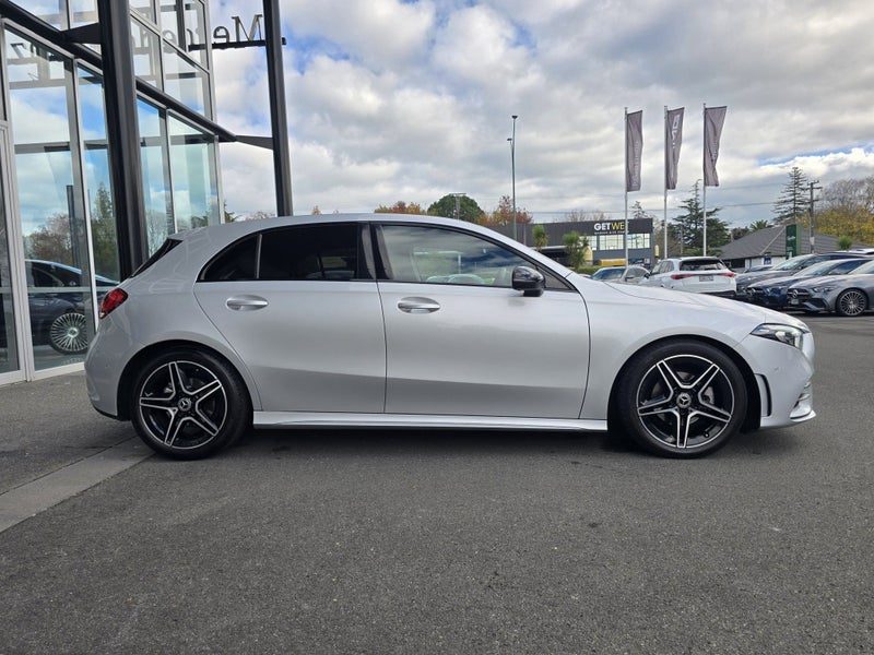 2023 Mercedes-Benz A 180 A 180, photo 2