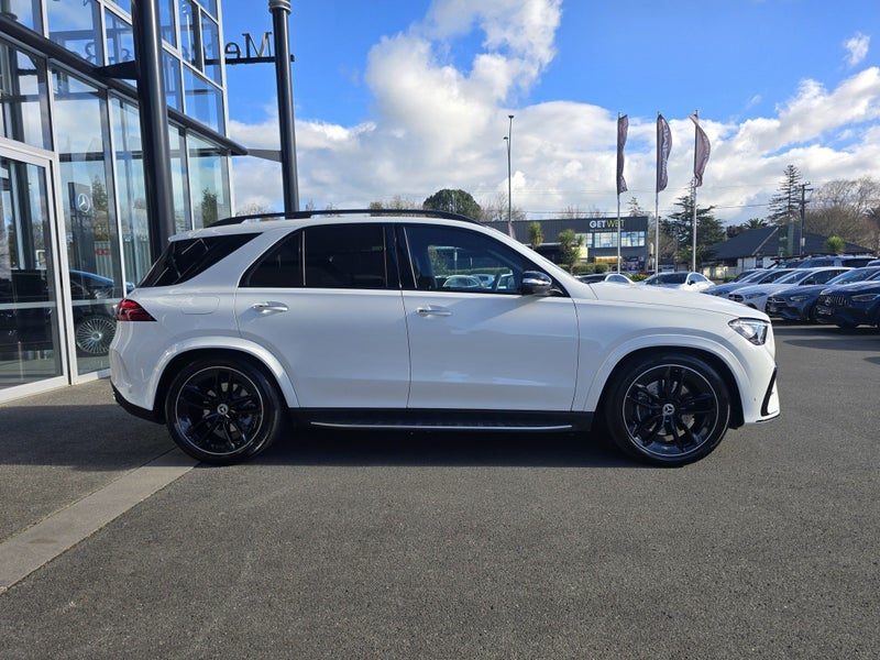 2025 Mercedes-Benz GLE 300 d, photo 2
