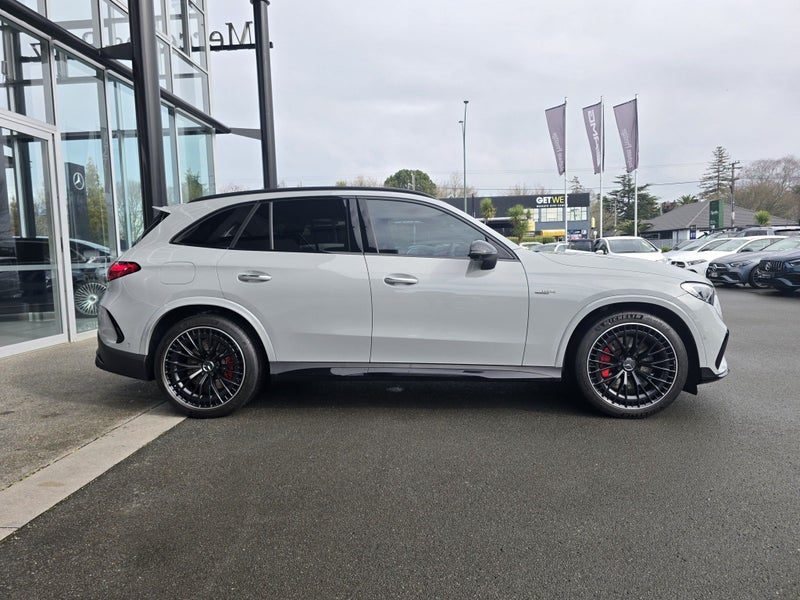 2025 Mercedes-Benz GLC 43 AMG, photo 2